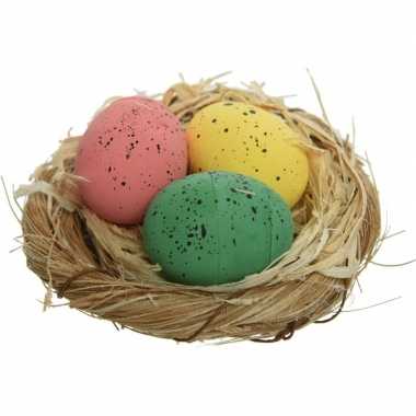 8x nestjes met kippeneieren roze/groen/geel 9 cm versiering