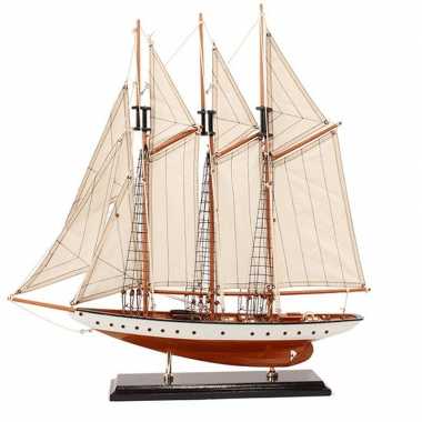 Versiering miniatuur model zeiljacht/boot rochelle 56 cm
