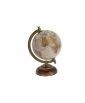 Versiering wereldbol globe beige op mangohouten voet 13 x 22 cm