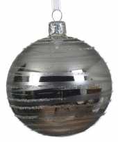 Zilveren kerstversiering transparante kerstballen van glas 8 cm